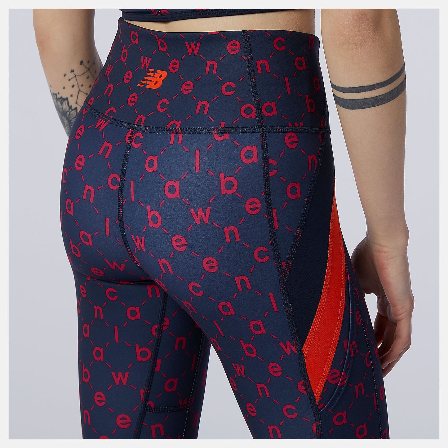 Transform 7/8 NBSleek Printed Tight | New Balance Clothing Blaze - Women