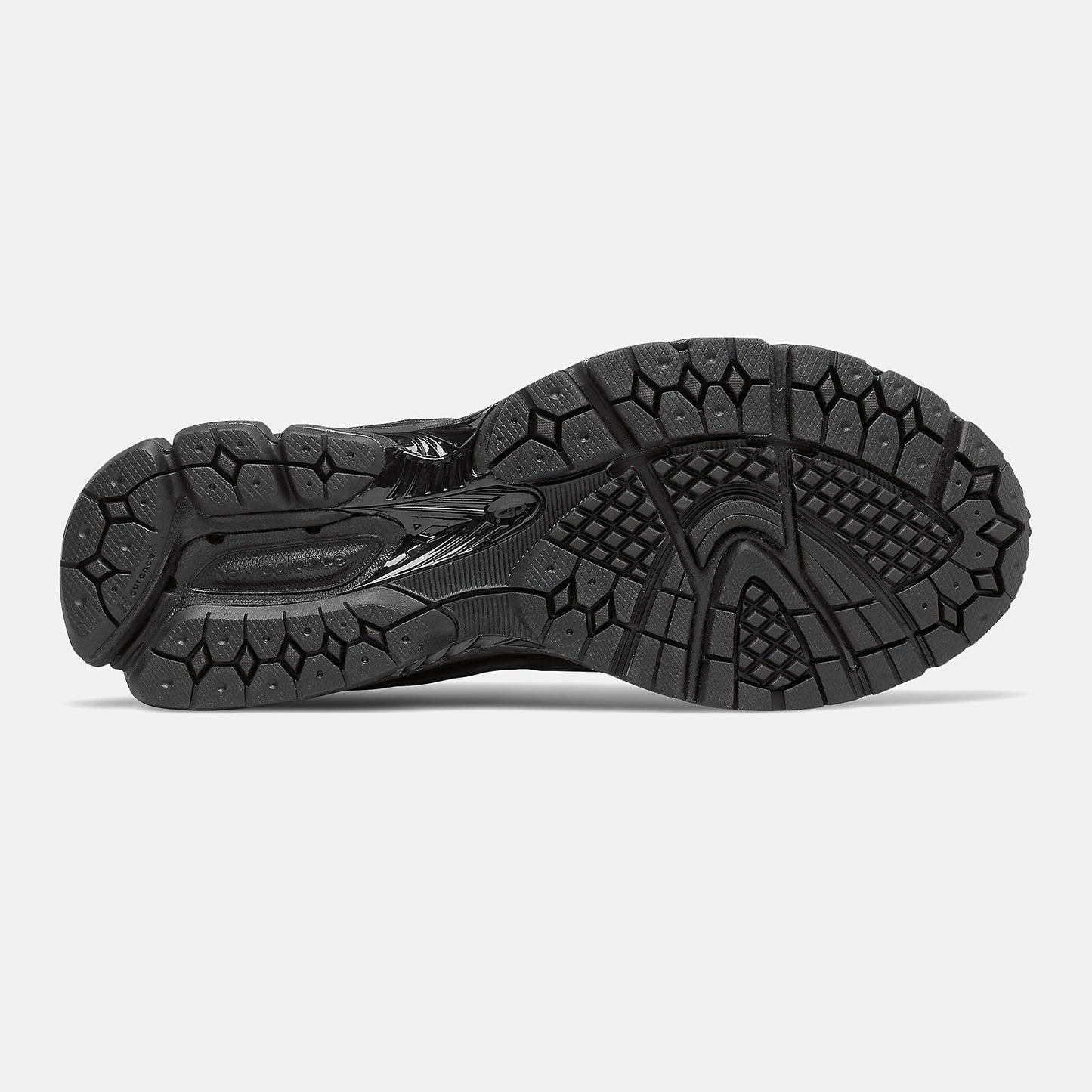 2002R | New Balance Shoes Black/Silver Metallic - Men