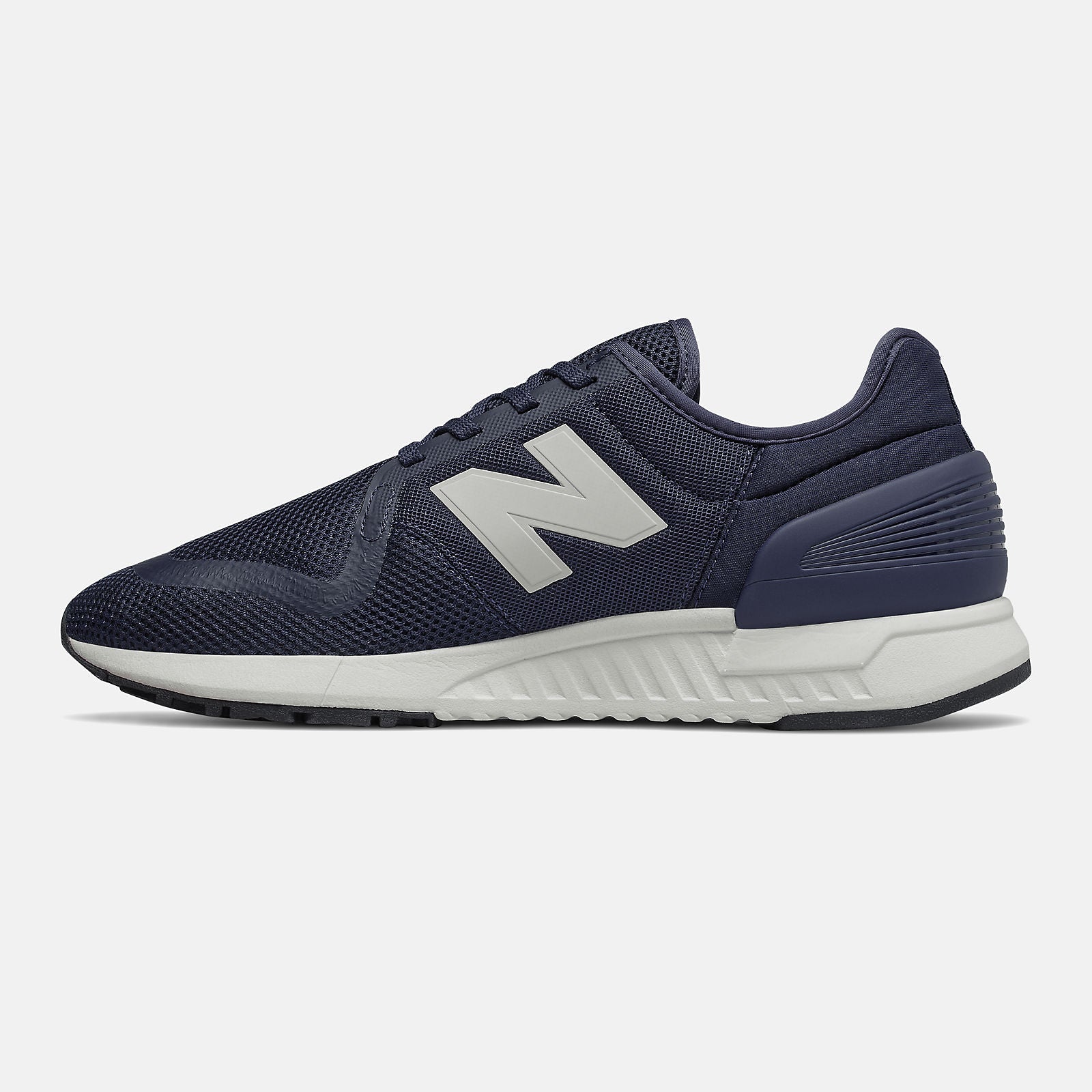 247S | New Balance Shoes Pigment/Munsell White - Men