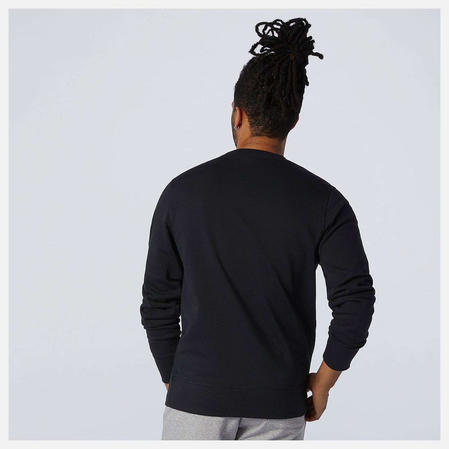 NB Essentials Stacked Logo Crew | New Balance Clothing Black - Men