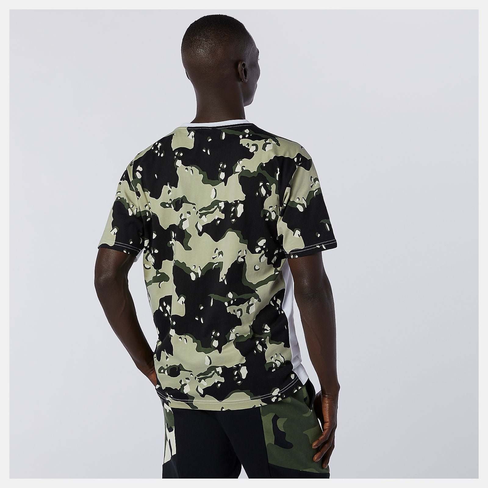 NB Essential Camo Tee | New Balance Clothing White Multi - Men