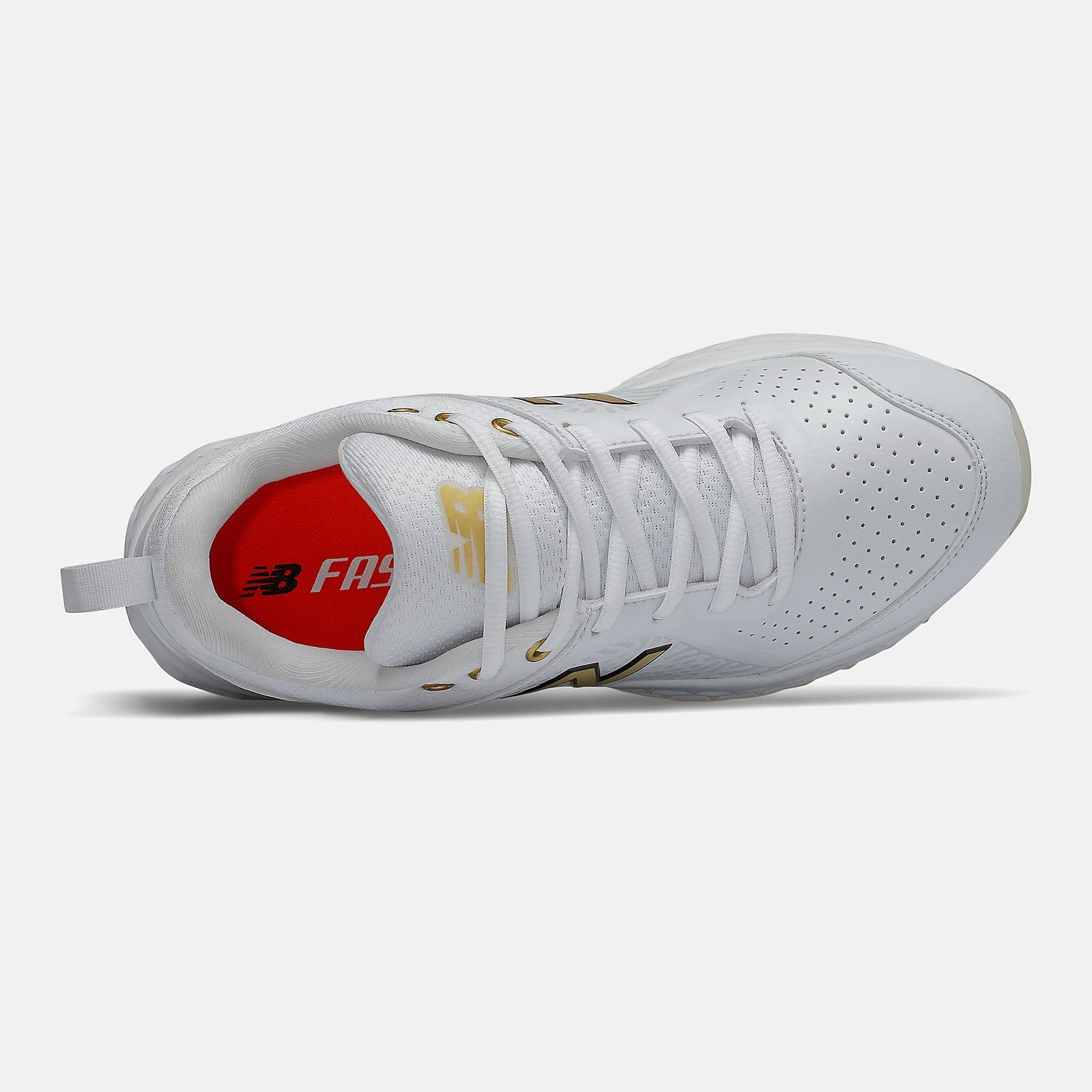 Fresh Foam Velo v2 Turf | New Balance Shoes White/Gold - Women