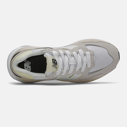 57/40 | New Balance Shoes Gold/Aspen - Women