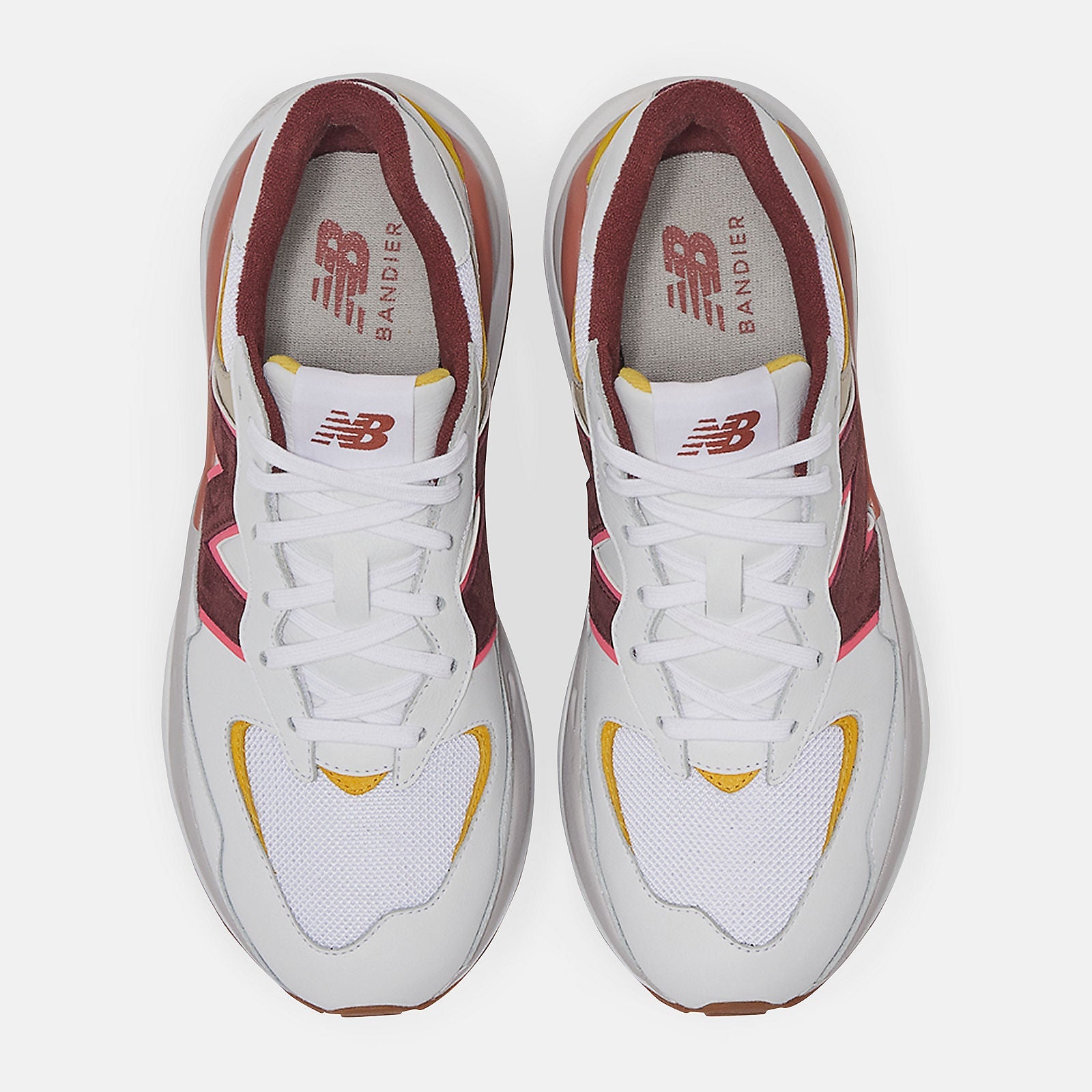 57/40 | New Balance Shoes White/Angora - Women