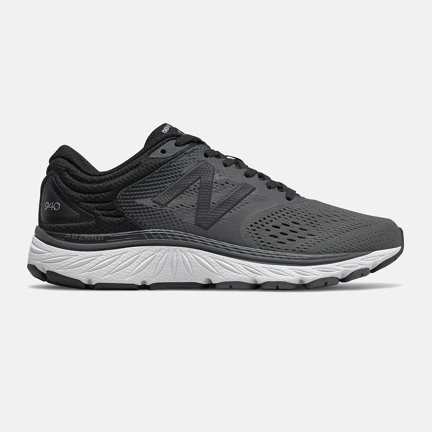 940v4 | New Balance Shoes Black/Magnet - Women