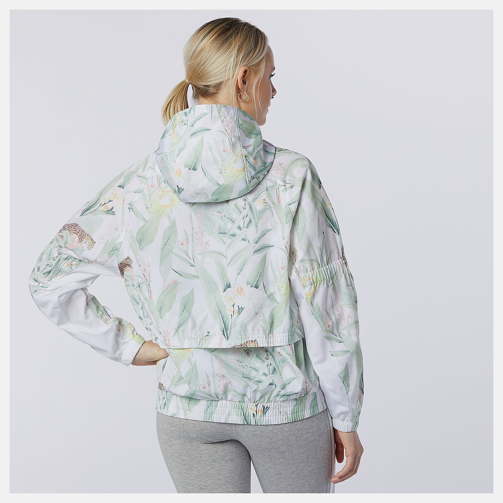 NB Essentials Botanical Jacket | New Balance Clothing White Print - Women
