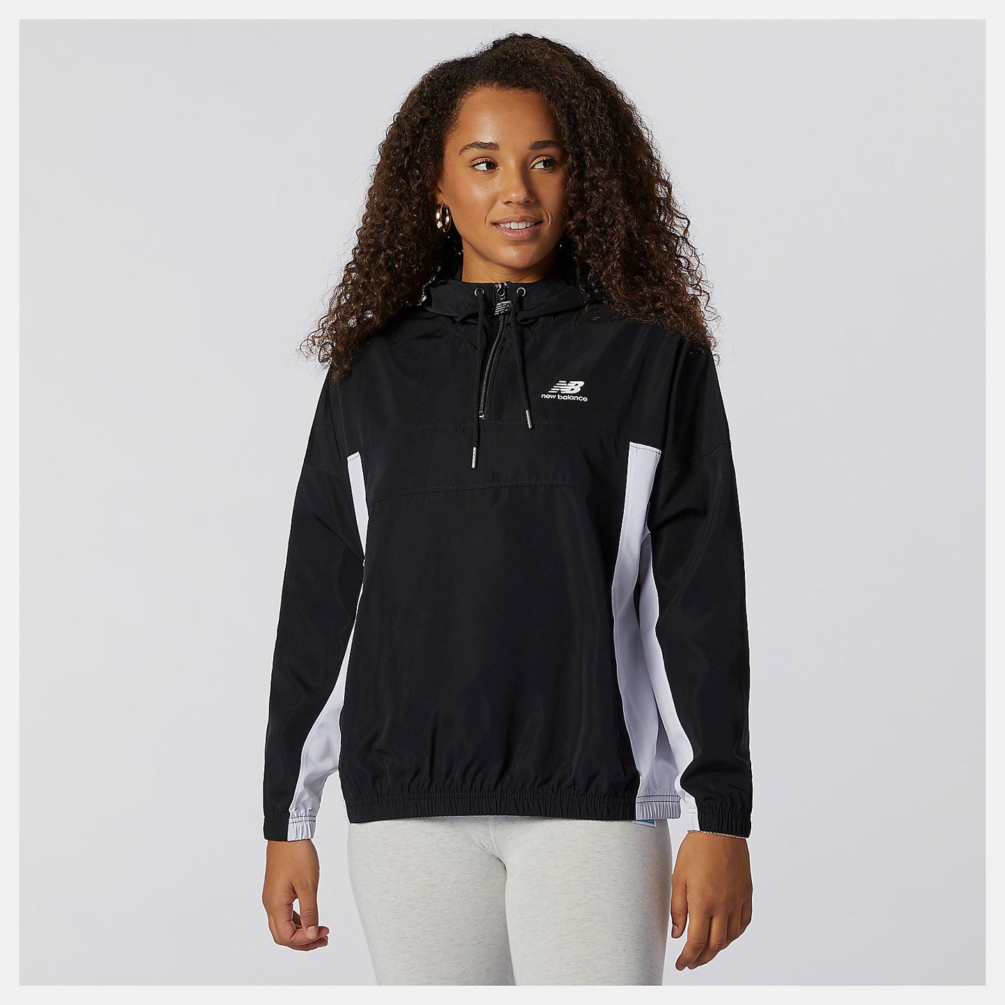 NB Essentials Windbreaker Anorak Jacket | New Balance Clothing Black - Women