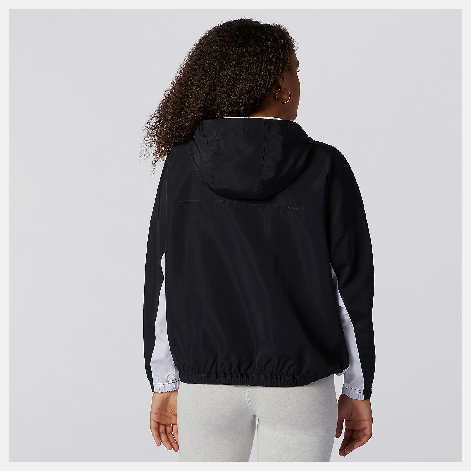 NB Essentials Windbreaker Anorak Jacket | New Balance Clothing Black - Women