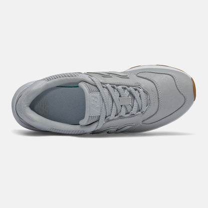 574 | New Balance Shoes Light Aluminum/White - Women