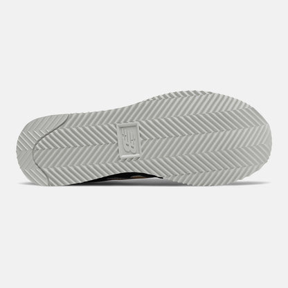 720 | New Balance Shoes Black/Gold - Women