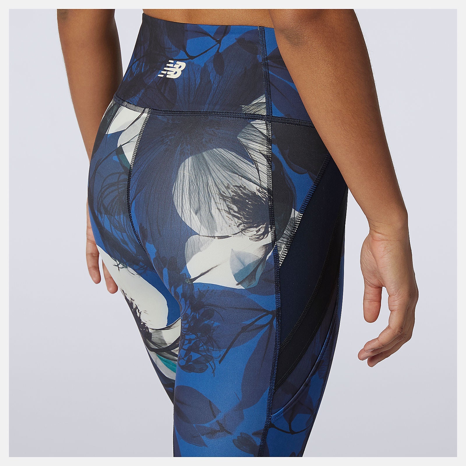 Transform 7/8 NBSleek Printed Tight | New Balance Clothing Blue - Women