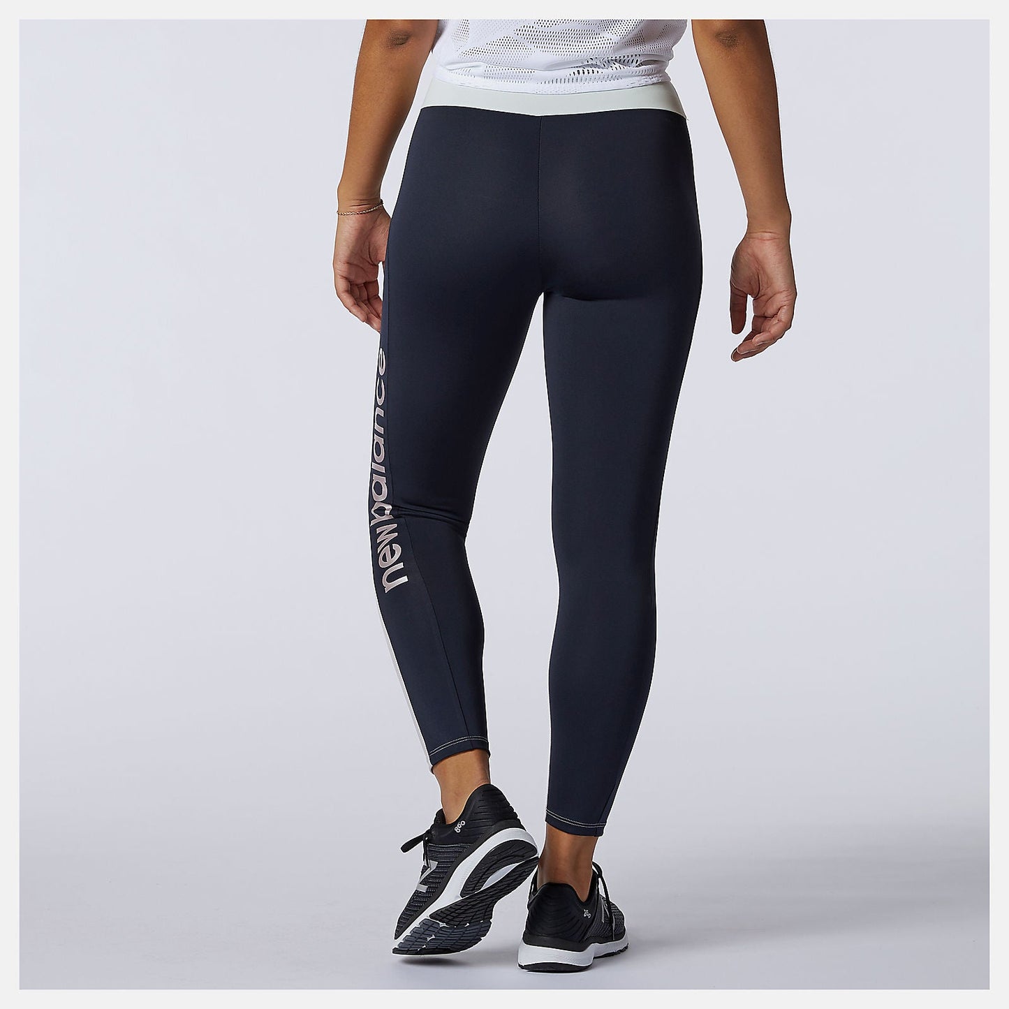 Achiever Remix High Rise 7/8 Tight | New Balance Clothing Logwood - Women