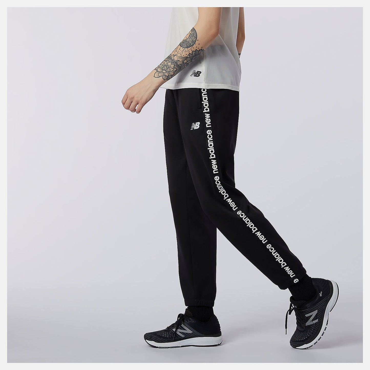 Relentless Performance Fleece Pant | New Balance Clothing Black - Women