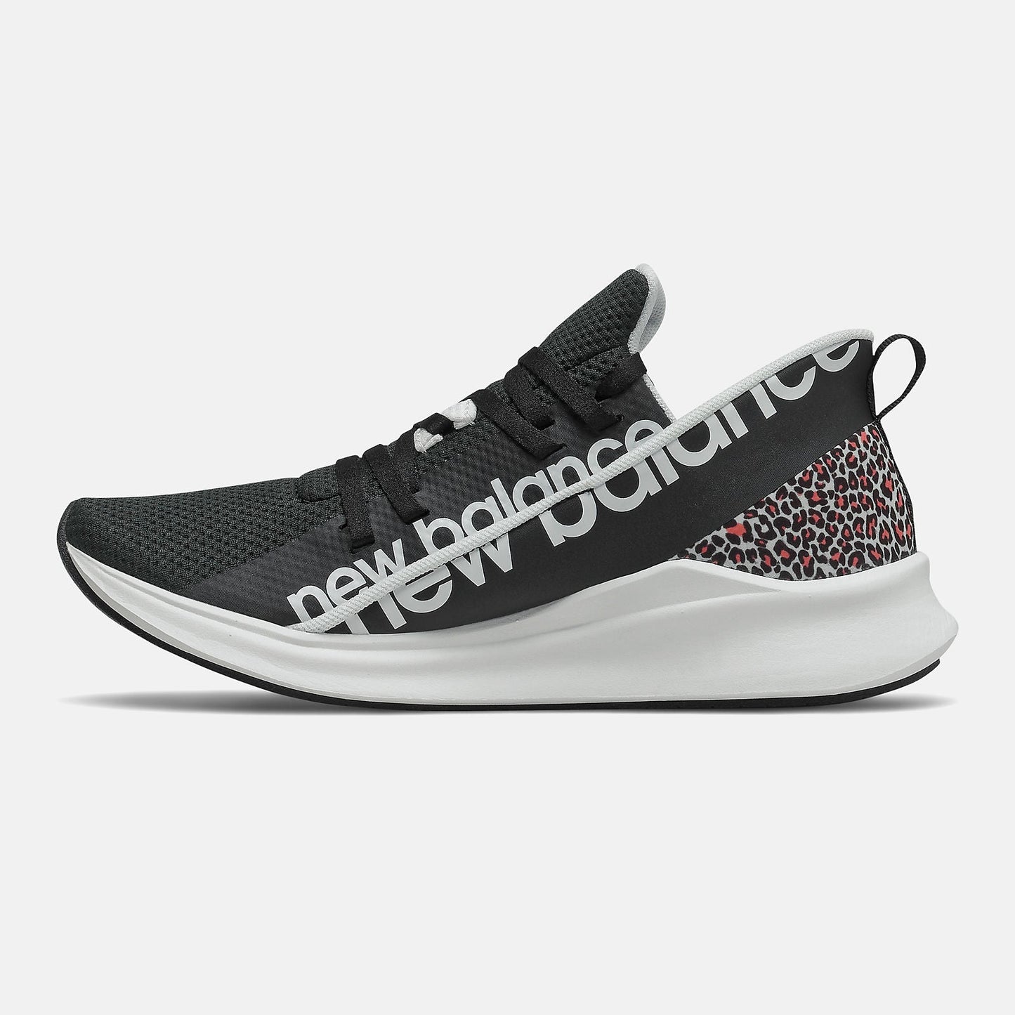 Powher Run | New Balance Shoes Black/Munsell White - Women