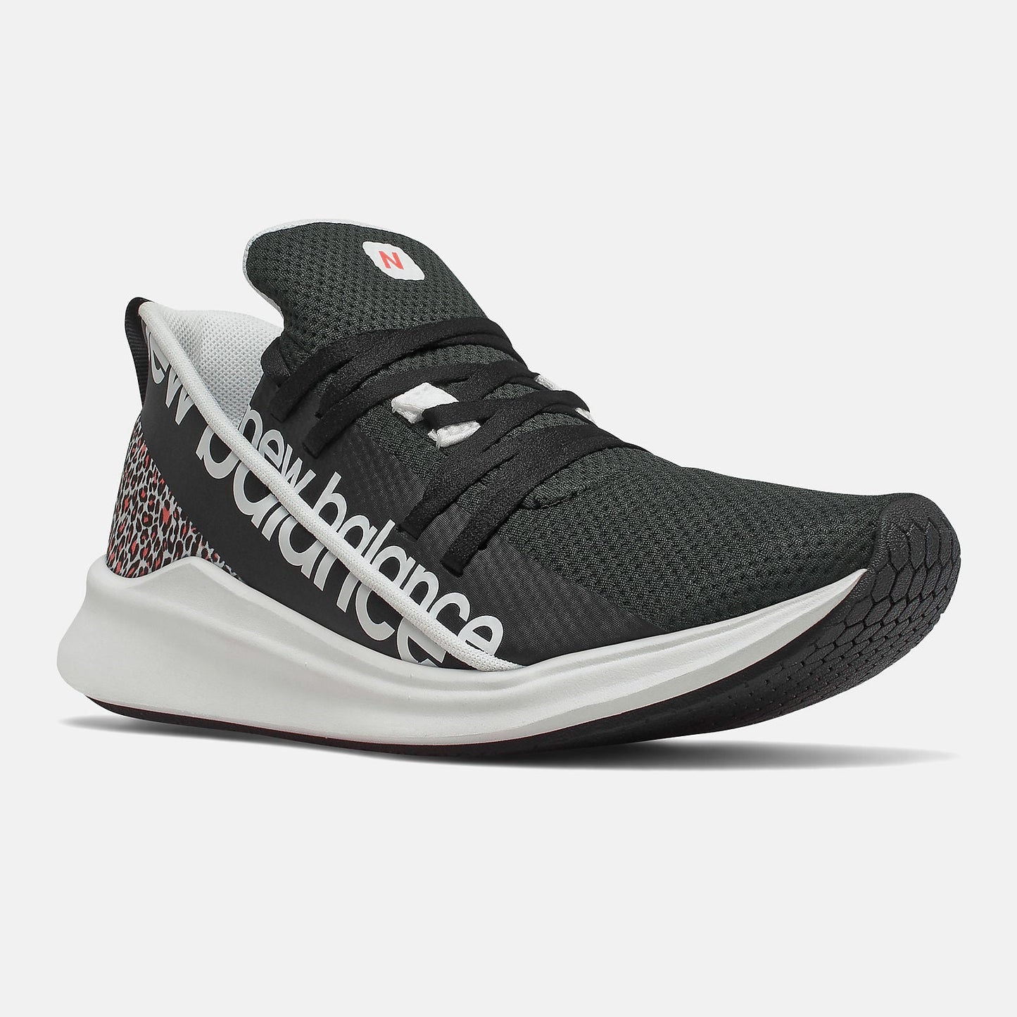 Powher Run | New Balance Shoes Black/Munsell White - Women