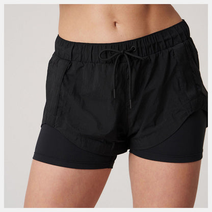 Bandier Woven tech Short | New Balance Clothing Black - Women