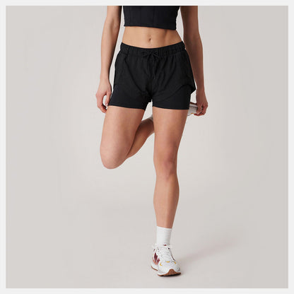 Bandier Woven tech Short | New Balance Clothing Black - Women