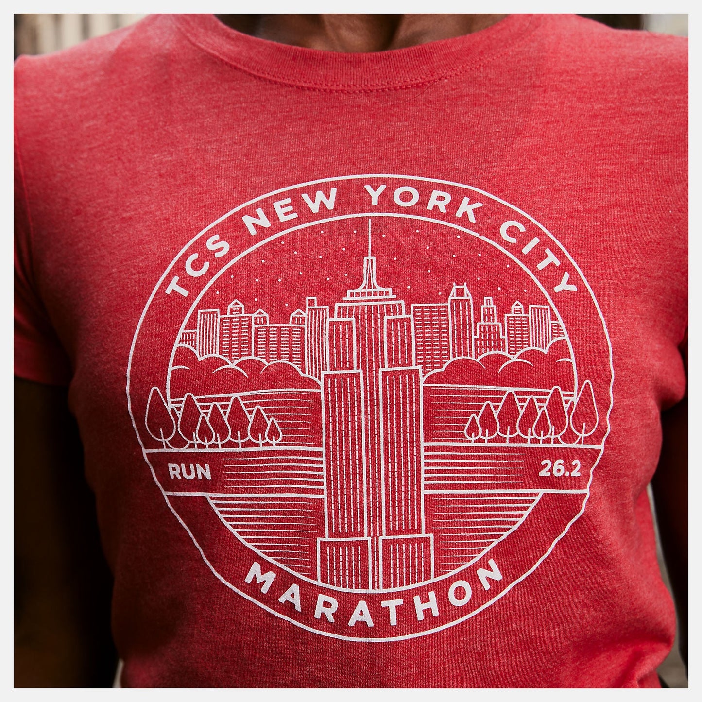NYC Marathon Park/NYC Badge | New Balance Clothing Team Red Inline - Women