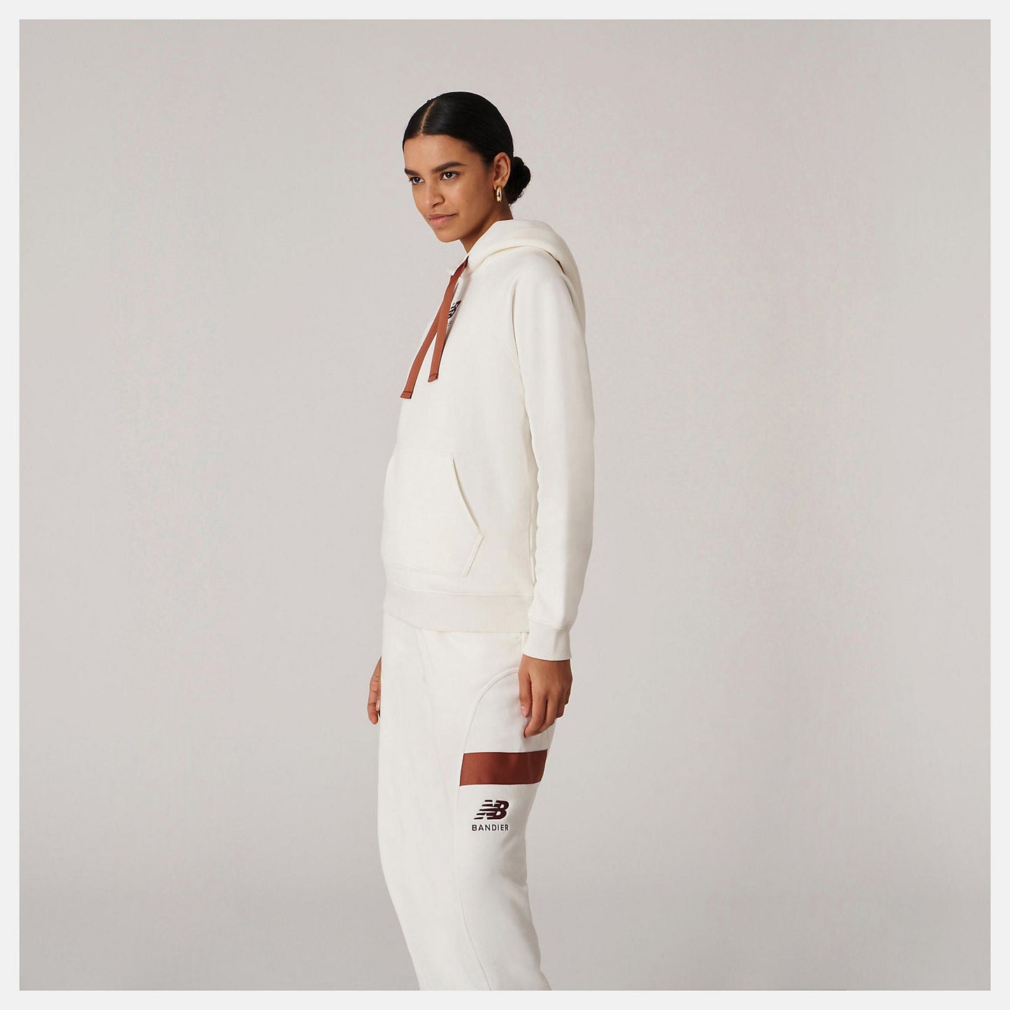 Bandier Fleece Hoodie | New Balance Clothing Sea Salt - Women