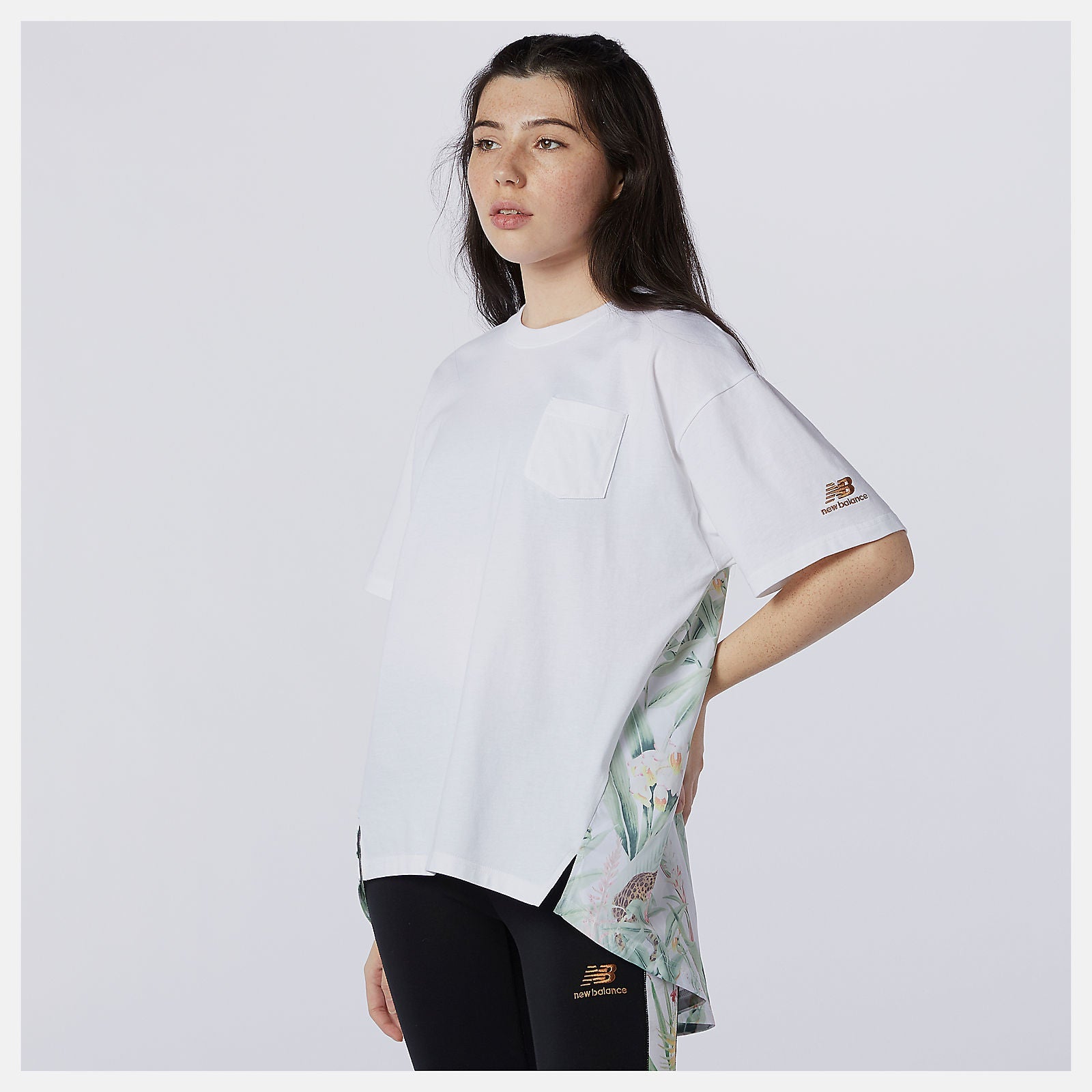 NB Essentials Botanical Knit Woven Mix Tee | New Balance Clothing White - Women