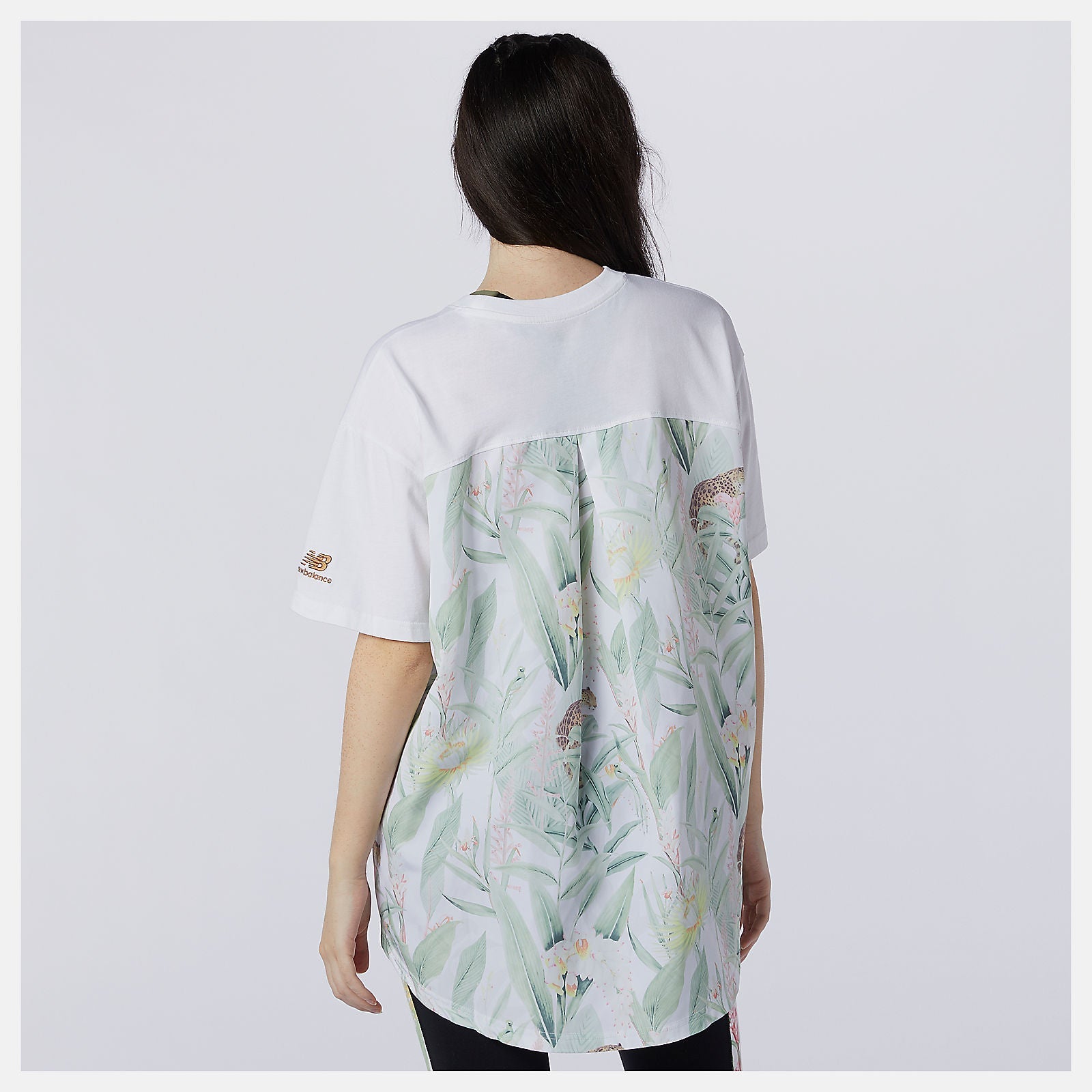 NB Essentials Botanical Knit Woven Mix Tee | New Balance Clothing White - Women