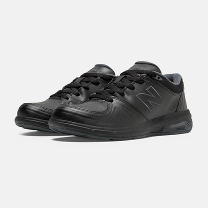 813 | New Balance Shoes Black - Women