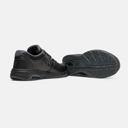 813 | New Balance Shoes Black - Women